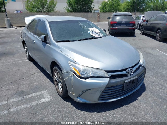 Toyota CAMRY LE 2017 4T1BF1FK3HU394096 main image