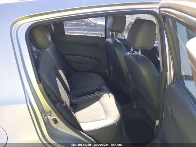 Chevrolet Spark 1lt Auto 2014 KL8CD6S97EC516452 Image 8