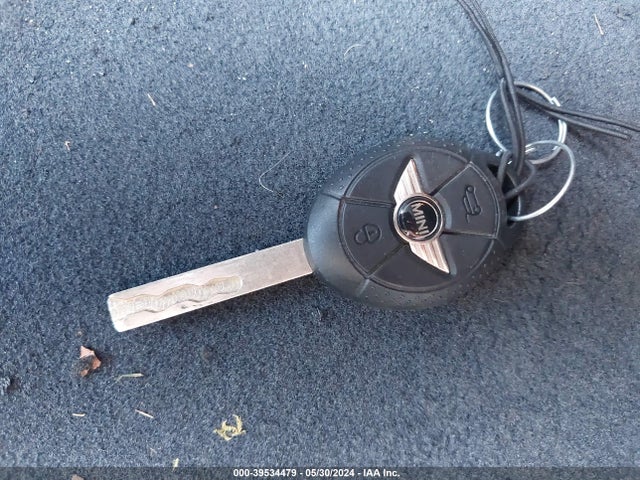 2007 MINI COOPER S WMWRH33507TJ43237 Photo 10