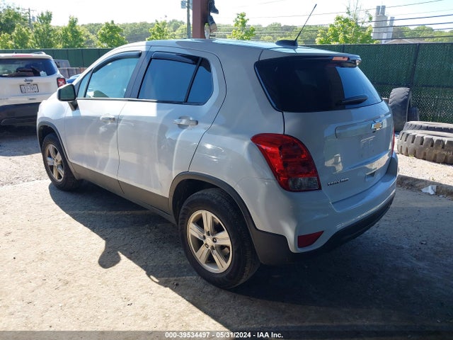 Chevrolet TRAX LS 2018 3GNCJNSB7JL366782 Image 3