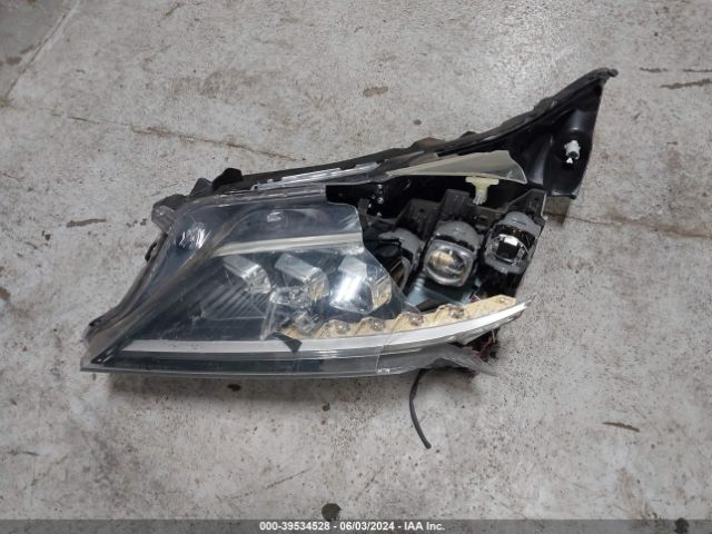 19UDE2F3XGA003851 Acura Ilx 2.4l/acurawatch Plus Package