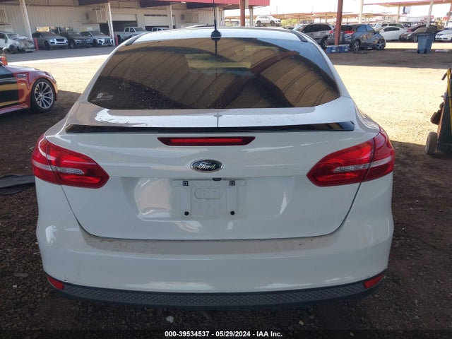 Ford FOCUS SE 2017 1FADP3F21HL300251 Image 16