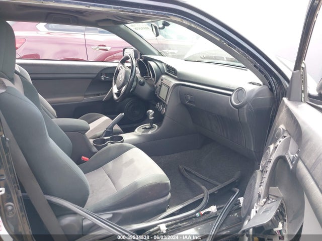 Scion TC 2016 JTKJF5C7XGJ024747 Image 5