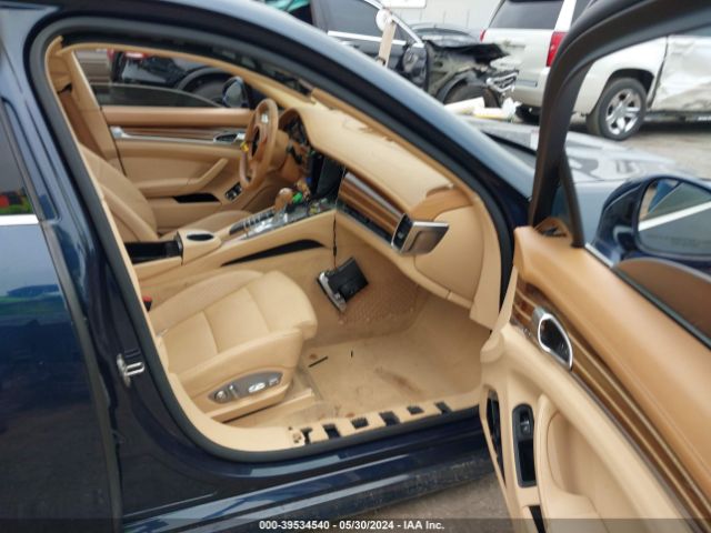 WP0AB2A78EL056117 Porsche Panamera 4s