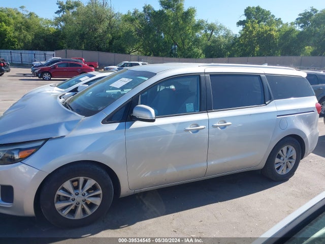 KIA SEDONA LX 2016 KNDMB5C11G6092417 Image 15