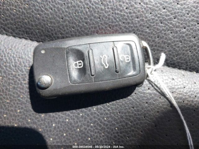 2016 VOLKSWAGEN TIGUAN WVGBV7AX0GW538974 Photo 10