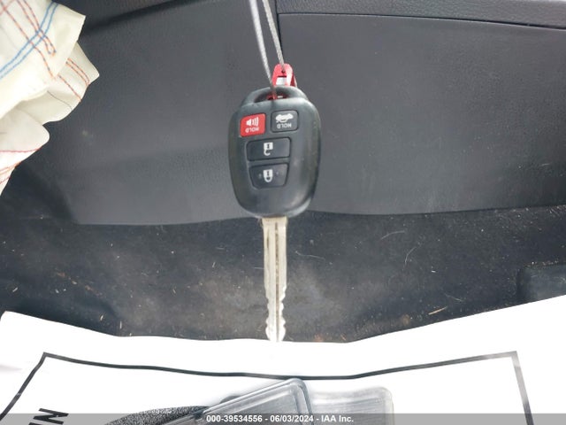 Toyota COROLLA LE 2016 5YFBURHE9GP542389 Image 11