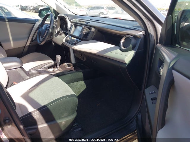 Toyota Rav4 Xle 2017 2T3RFREV9HW559732 Image 5