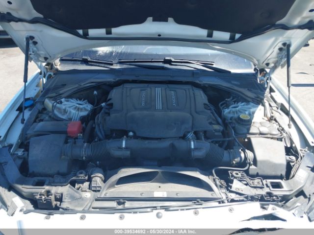 SAJBD4BV7HCY35585 Jaguar Xf 35t Premium