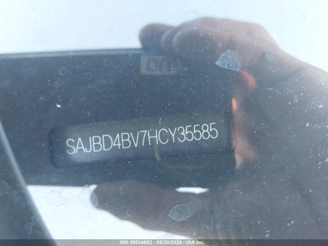 SAJBD4BV7HCY35585 Jaguar Xf 35t Premium