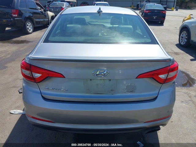 Hyundai SONATA SE 2016 5NPE24AF0GH279487 Image 15