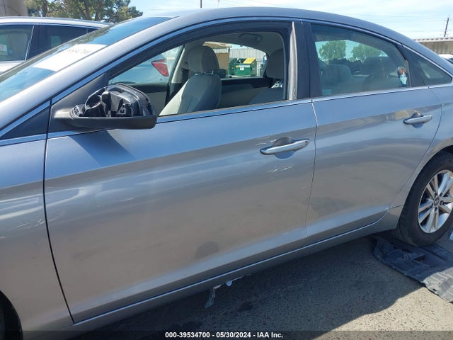 Hyundai SONATA SE 2016 5NPE24AF0GH279487 Image 6