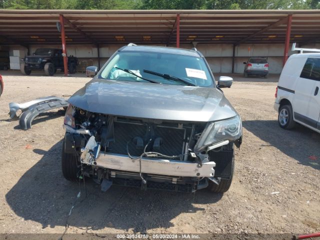 5N1DR2MN1JC602023 Nissan Pathfinder Sl