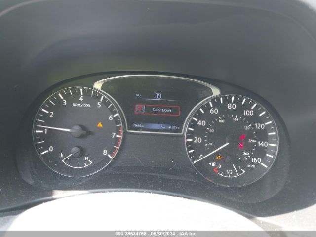5N1DR2MN1JC602023 Nissan Pathfinder Sl
