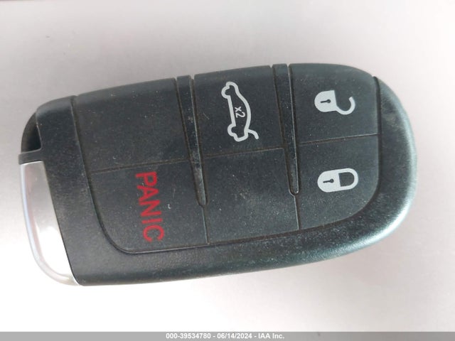 3C4NJDFB8NT195343 Jeep Compass Latitude Lux 4x4