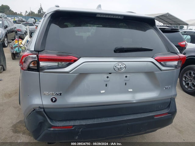Toyota Rav4 Xle 2021 2T3W1RFV4MW128189 Image 16