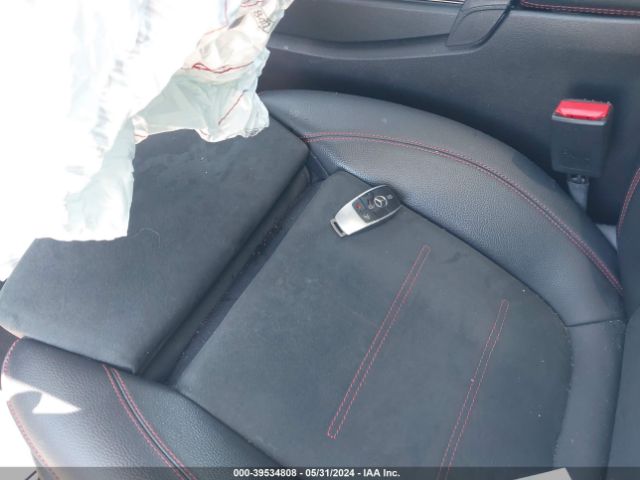 W1K3G4FB9LJ211694 Mercedes-Benz A 220 4matic
