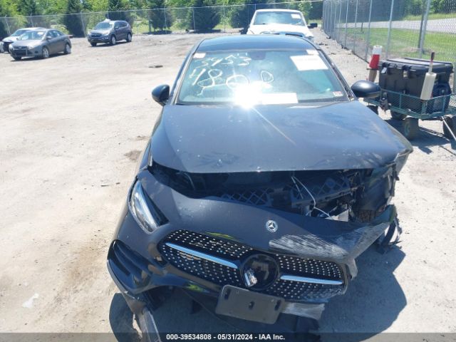 W1K3G4FB9LJ211694 Mercedes-Benz A 220 4matic