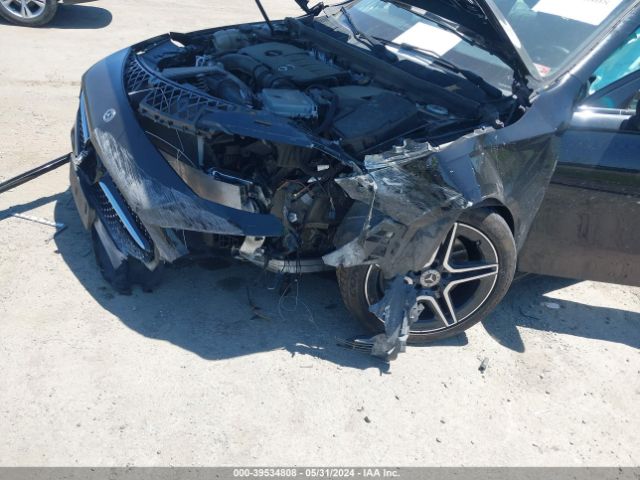 W1K3G4FB9LJ211694 Mercedes-Benz A 220 4matic