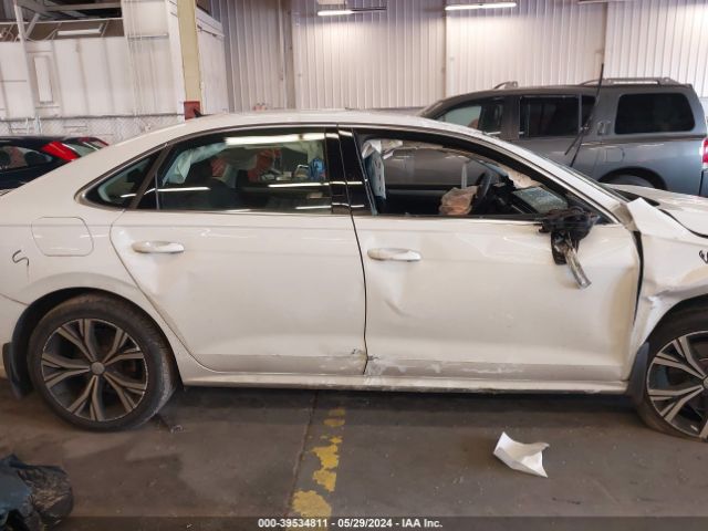 1VWSA7A31MC003692 Volkswagen Passat 2.0t Se