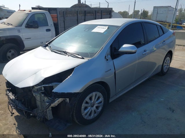 Toyota Prius Le 2020 JTDKARFU9L3109323 Image 2