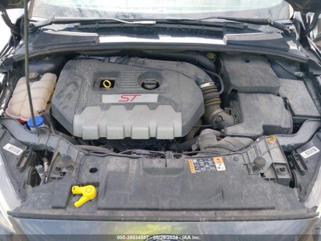1FADP3L94JL230316 Ford FOCUS ST