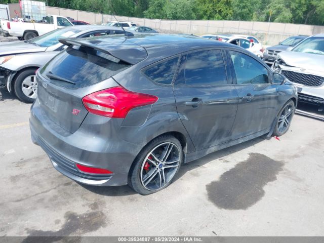 1FADP3L94JL230316 Ford FOCUS ST