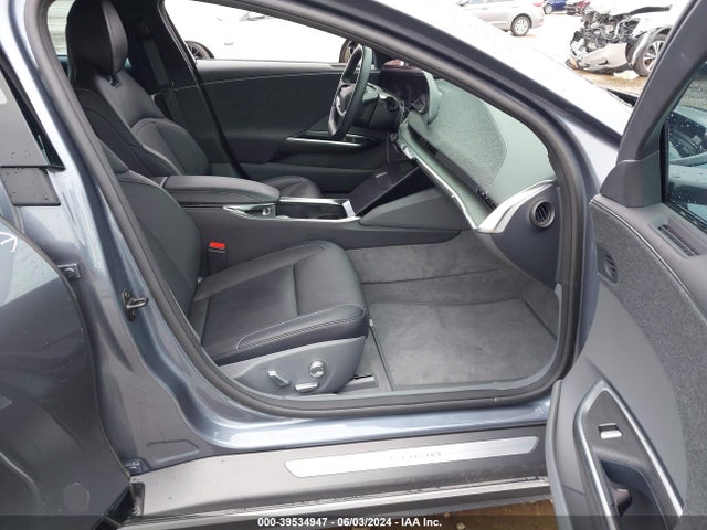 Lucid Air Pure 2023 50EA1PFA0PA006360 Image 5