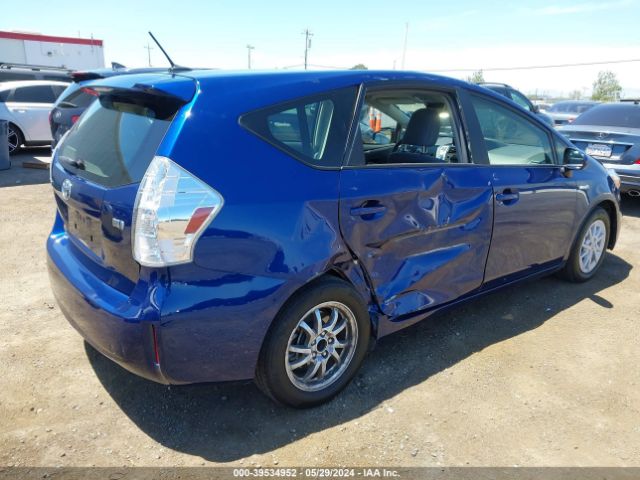 JTDZN3EUXEJ015435 Toyota Prius V Three