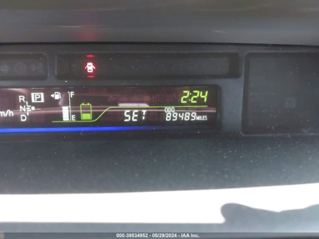 JTDZN3EUXEJ015435 Toyota Prius V Three