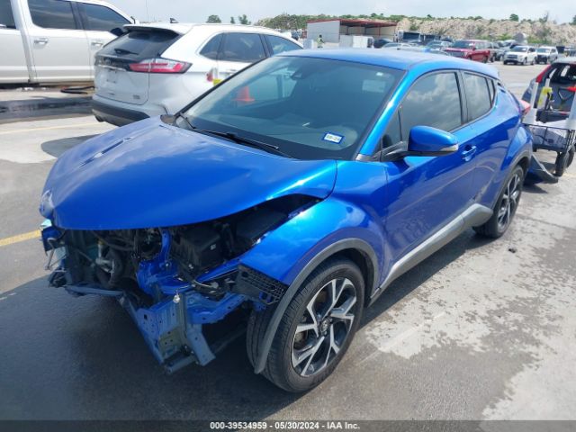 NMTKHMBX5JR037805 Toyota C-hr Xle Premium