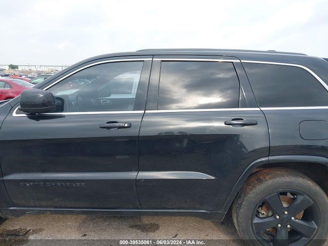 1C4RJEAG3FC944525 Jeep Grand Cherokee Altitude