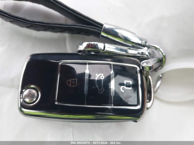 3VWL17AJ1GM266920 Volkswagen Jetta 1.8t Sel