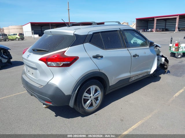 Nissan KICKS S 2019 3N1CP5CU9KL562718 Image 4