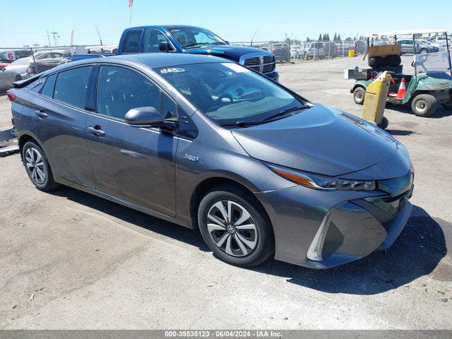 Toyota Prius Prime Premium 2019 JTDKARFP5K3113491 main image