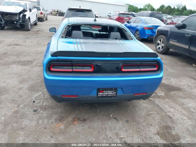 2C3CDZBT4FH788139 Dodge Challenger R/t Plus Shaker