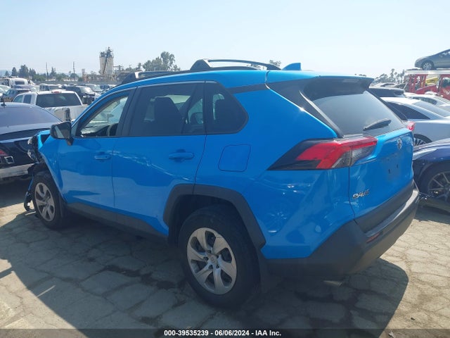 2T3H1RFV9MW145188 Toyota RAV4 LE