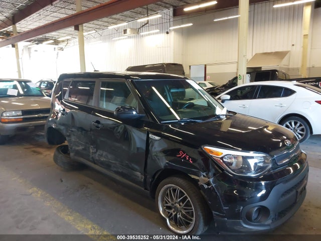 KIA Soul 2018 KNDJN2A22J7572522 Image 13