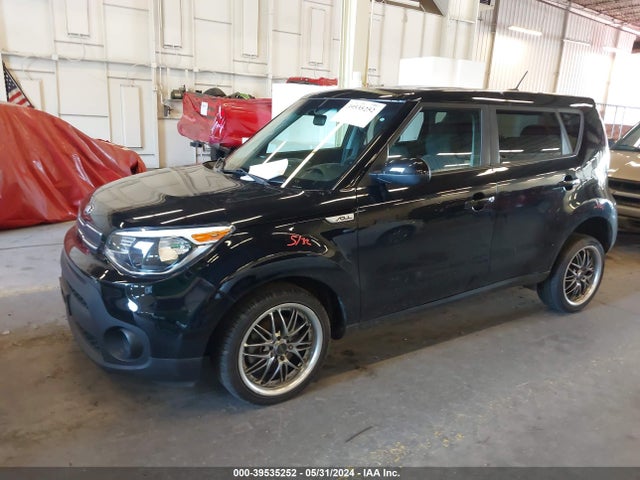 KIA Soul 2018 KNDJN2A22J7572522 Image 2