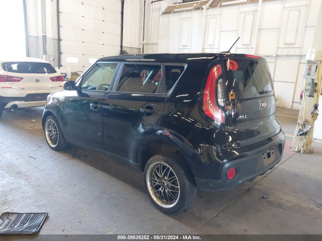 KIA Soul 2018 KNDJN2A22J7572522 Image 3