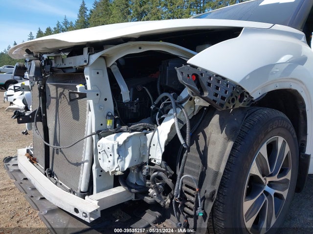 Toyota Highlander Xle 2022 5TDGZRBH5NS213252 Image 18