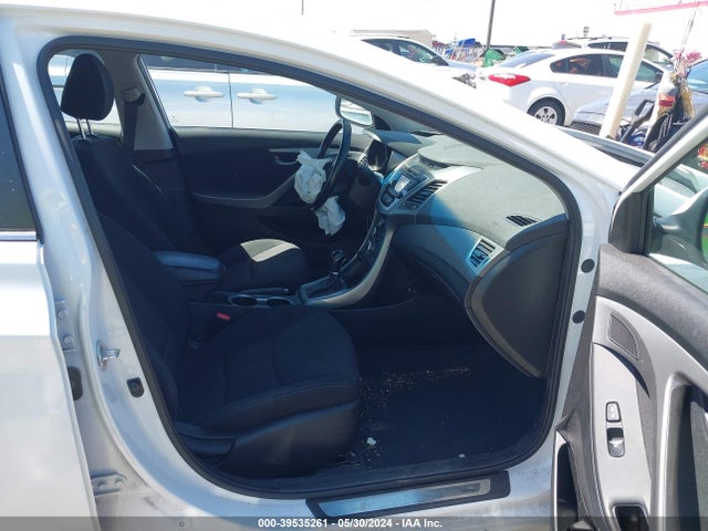 Hyundai Elantra Value Edition 2016 5NPDH4AEXGH770120 Image 5