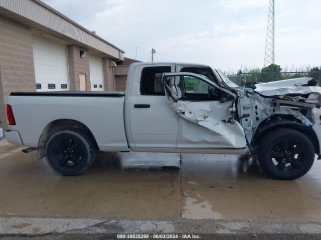 1C6RR7FG5MS574590 RAM 1500 Classic Express Quad Cab 4x4 6'4 Box
