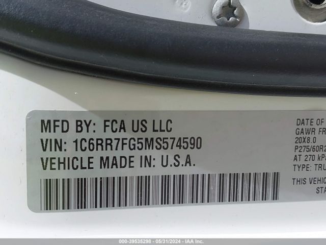 1C6RR7FG5MS574590 RAM 1500 Classic Express Quad Cab 4x4 6'4 Box