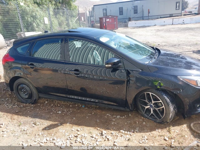 Ford FOCUS SEL 2017 1FADP3M24HL314552 Image 13