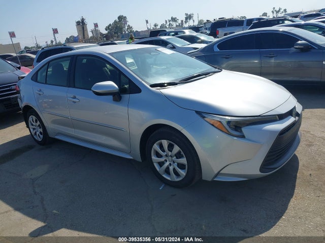 Toyota Corolla Hybrid Le 2024 JTDBCMFEXR3040883 головне зображення