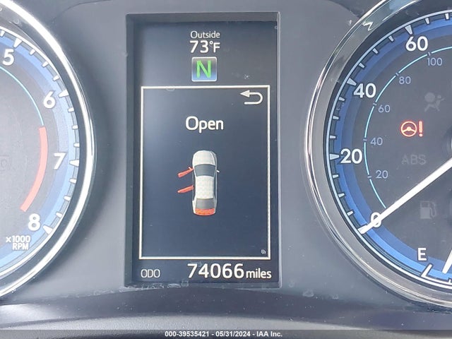 Toyota COROLLA SE 2017 5YFBURHE0HP692909 Image 15