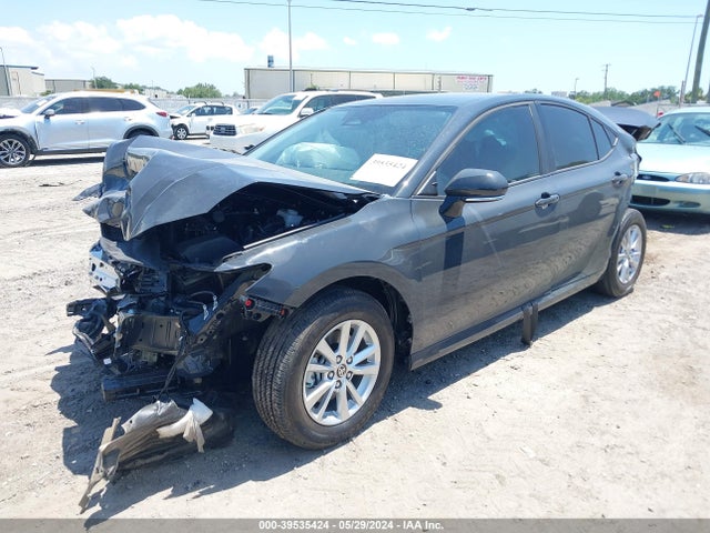 Toyota CAMRY LE 2025 4T1DAACK9SU500778 Image 2