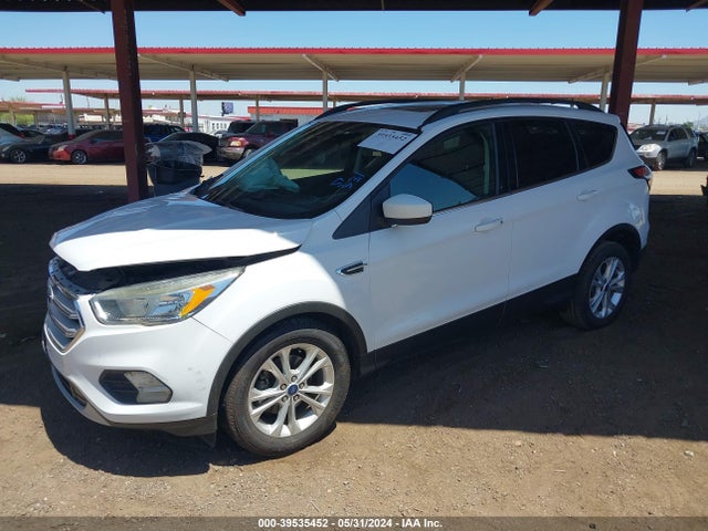 Ford ESCAPE SE 2018 1FMCU0GD2JUB15778 Image 2