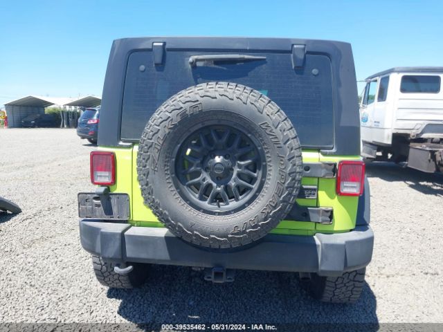 1C4BJWDG2GL320557 Jeep Wrangler Unlimited Sport